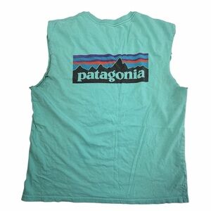 Patagonia Men's Size Large Cut Off Tank Gym Shirt